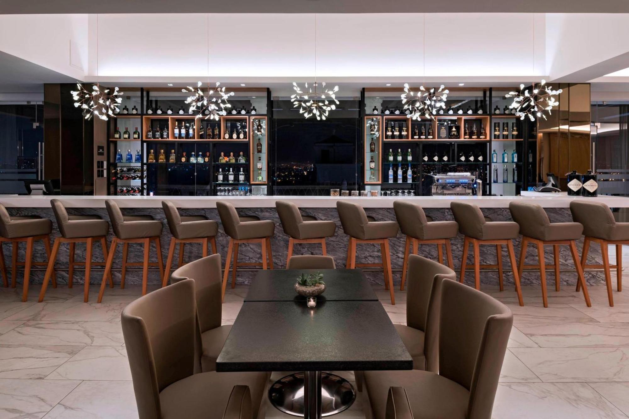 Ac Hotels By Marriott Guatemala City Екстер'єр фото